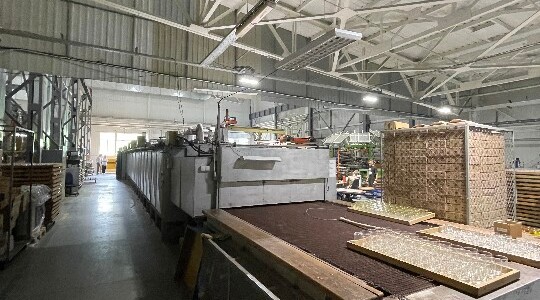 Поліграфічне обладнання у кількості 5 (п'ять одиниць), б/в